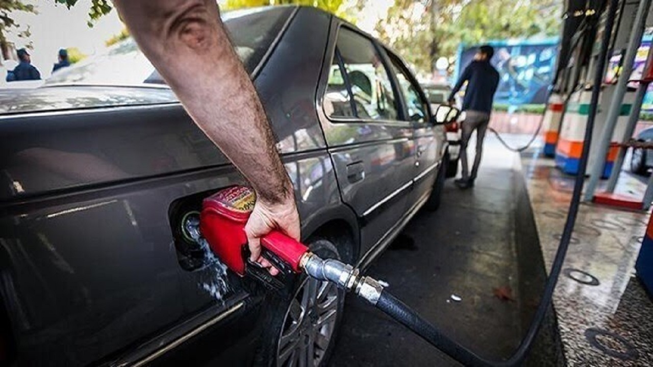 میانگین مصرف روزانه بنزین کشور ۱۲۰ میلیون لیتر است
